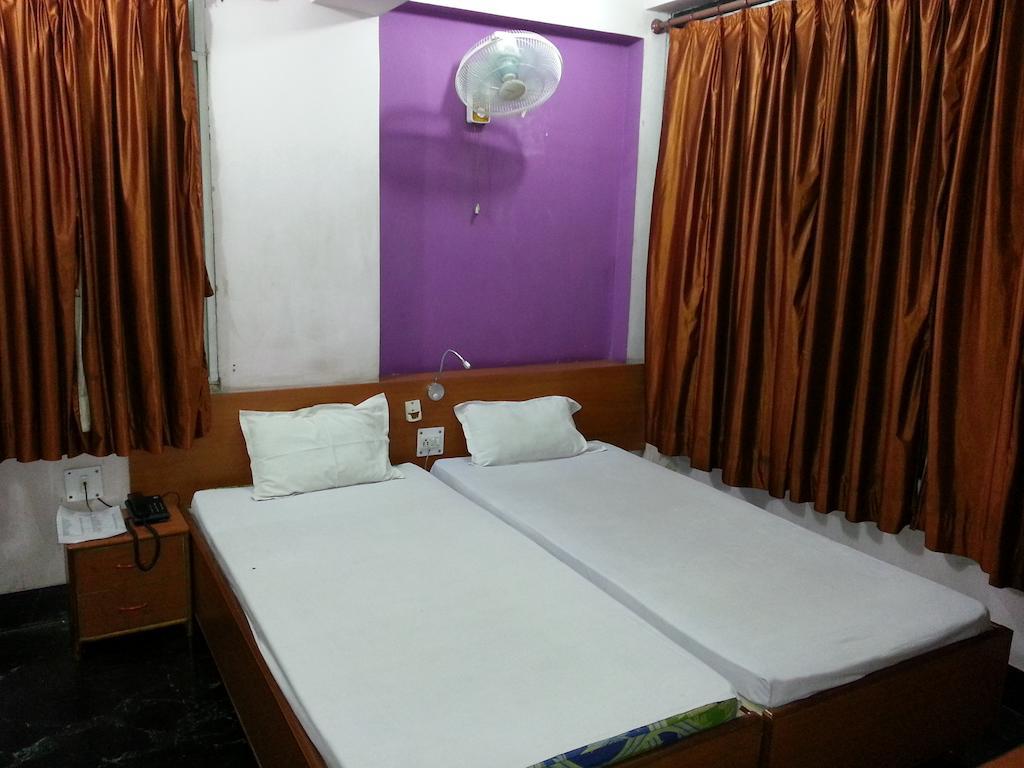 Hotel Marina Inn Dhanbād Habitación foto